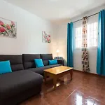 Private Solarium - 2br House Near The Airport * Vecindario (Gran Canaria)